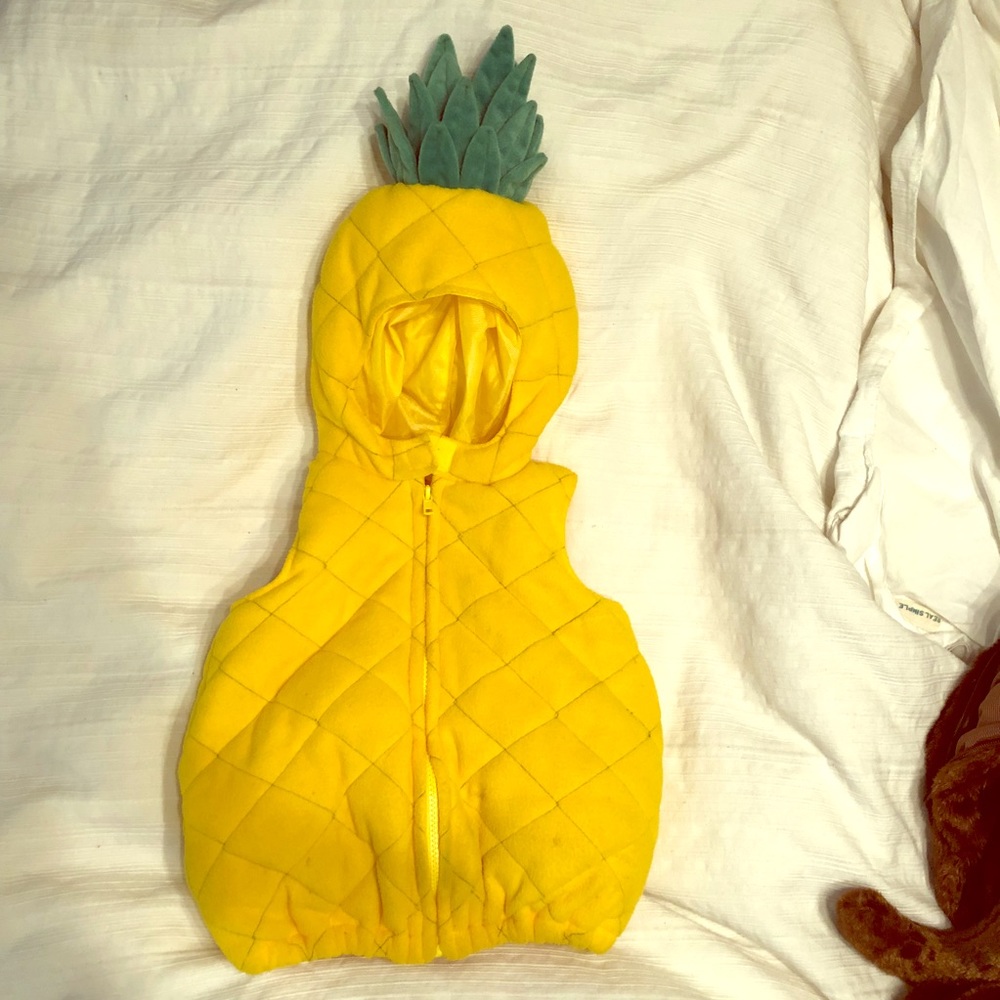 Pineapple 🍍 12mo Halloween costume 😍😍